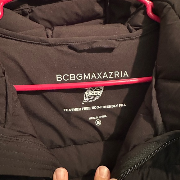 BCBG MAXAZRIA Quilted Black Winter Jacket Size M - Picture 8 of 9